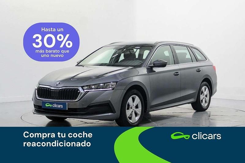 Blanco Usado 2022 Skoda Octavia Ambition Familiar | 16.790 € (Buen precio) - Imagen 1/4
