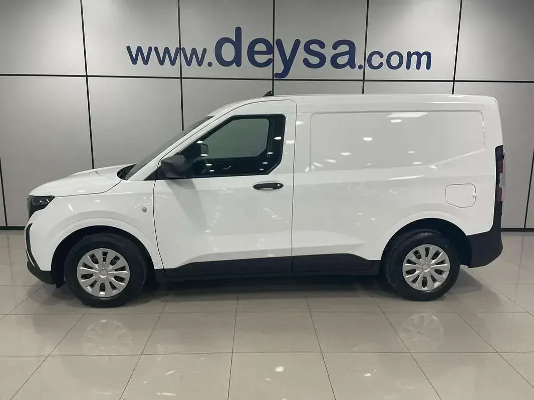 Käytetty Ford Transit Trend 102 HP (75 kW) 2024 Valkoinen Van