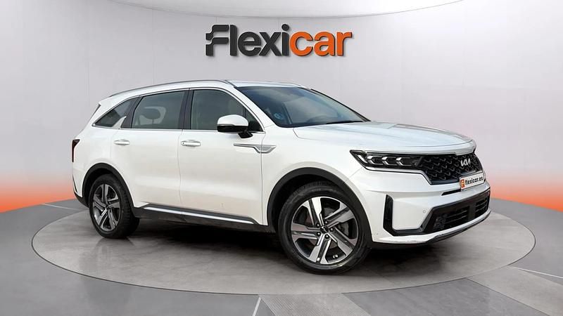 Usado Kia Sorento 232 CV (170 kW) 2023 Blanco SUV