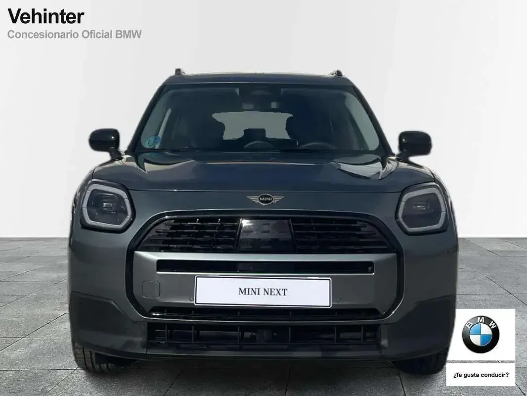 Usado Mini One D Countryman Essential 163 CV (119 kW) 2024 Verde SUV