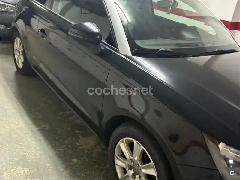 Usado Audi A1 Ambition 90 CV (66 kW) 2011 Negro Utilitario