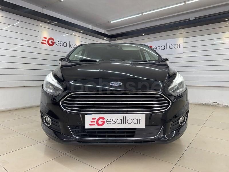 Usado Ford S-MAX Titanium 150 CV (110 kW) 2019 Negro Monovolumen