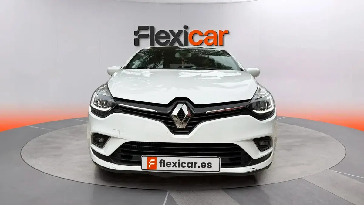 Usado Renault Clio IV Intens 90 CV (66 kW) 2019 Blanco Berlina