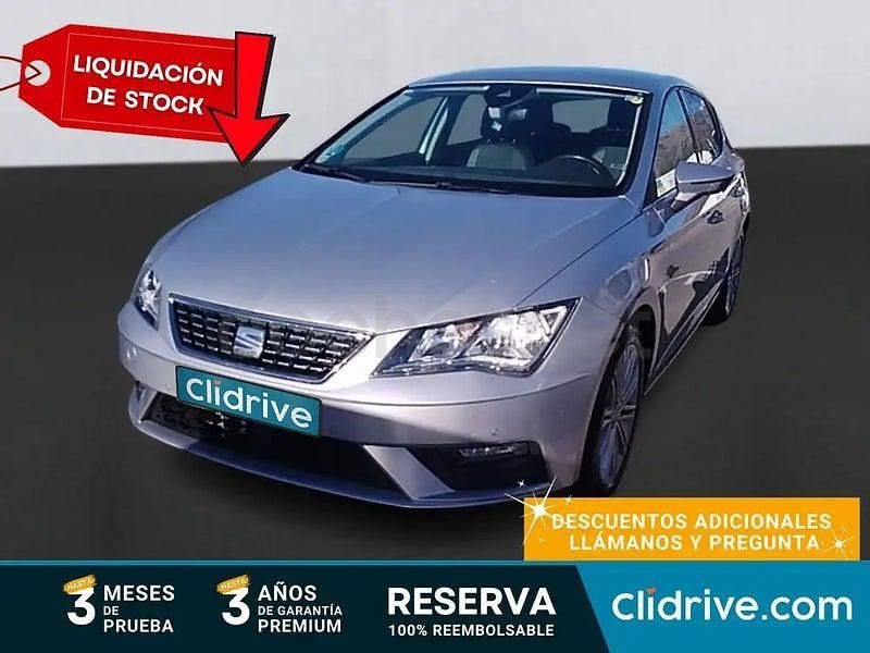 Usado Seat Leon XCELLENCE 130 CV (95 kW) 2020 Gris / plata Berlina