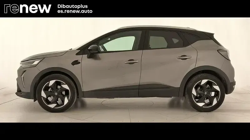 Usado Renault Captur Techno 100 CV (73 kW) 2025 Gris SUV