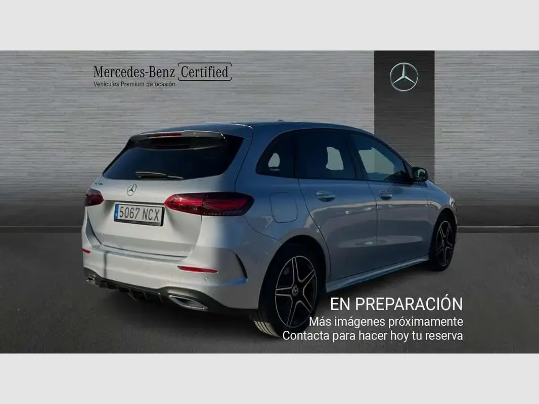 Usado Mercedes B250e 218 CV (160 kW) 2025 Plateado Utilitario