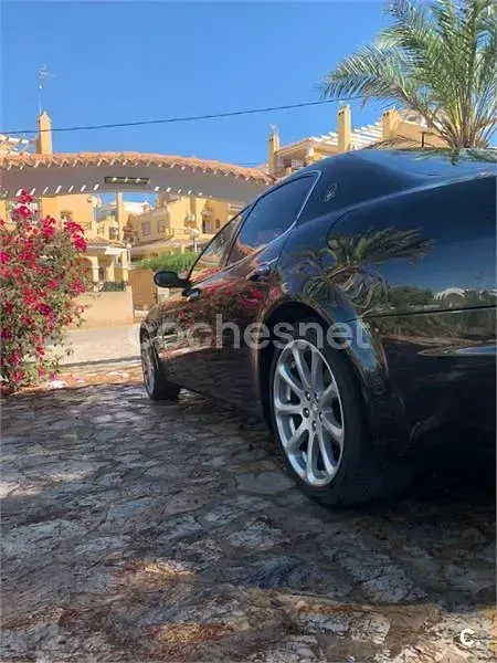 Usado Maserati Quattroporte 400 CV (294 kW) 2005 Negro Berlina