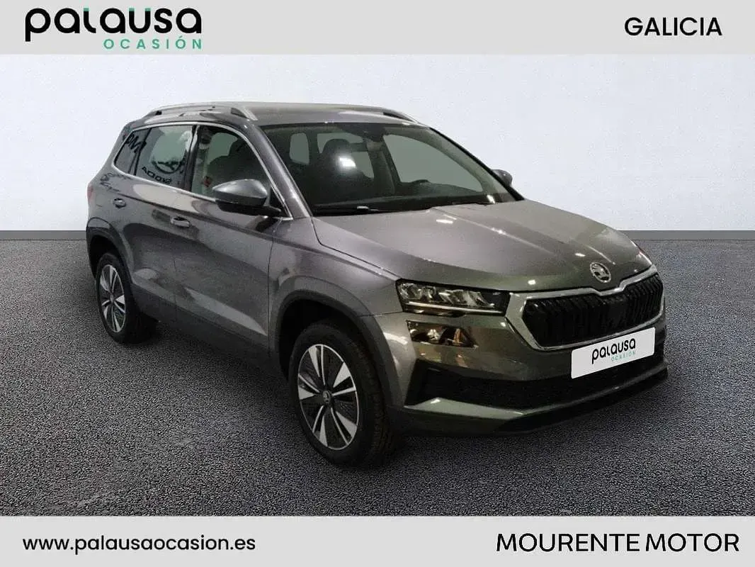 Usado Skoda Karoq Selection 150 CV (110 kW) 2026 Gris SUV