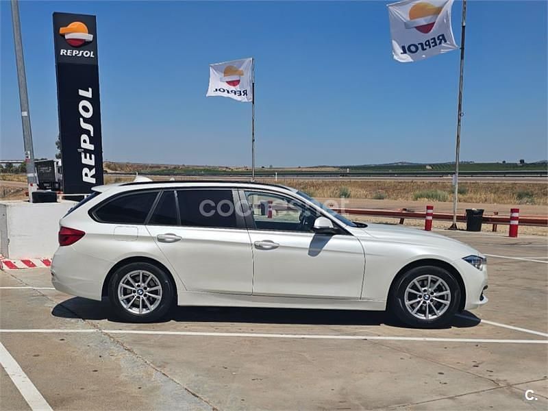 Blanco Usado 2019 BMW 318 Familiar | 17.600 € (Super precio) - Imagen 1/4