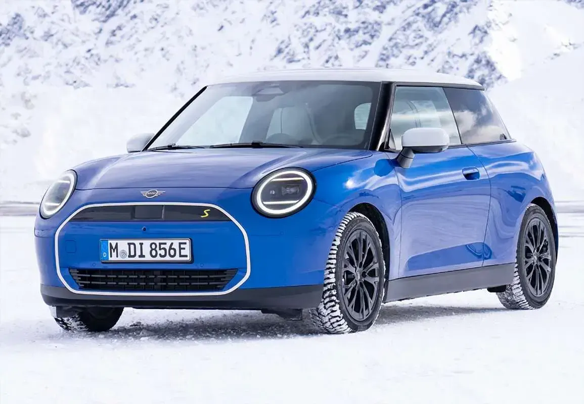 Usado Mini John Cooper Works 231 CV (169 kW) 2020 Azul Utilitario
