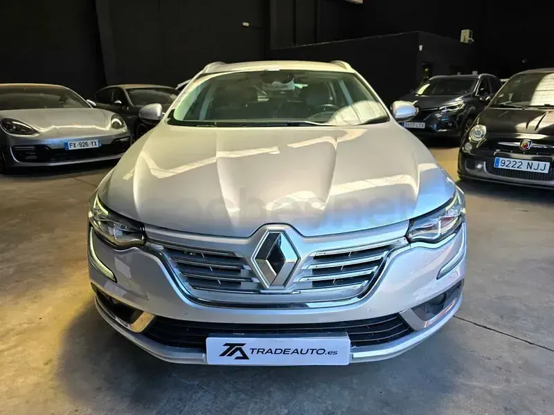 Usado Renault Talisman Zen 160 CV (117 kW) 2019 Gris / plata Familiar