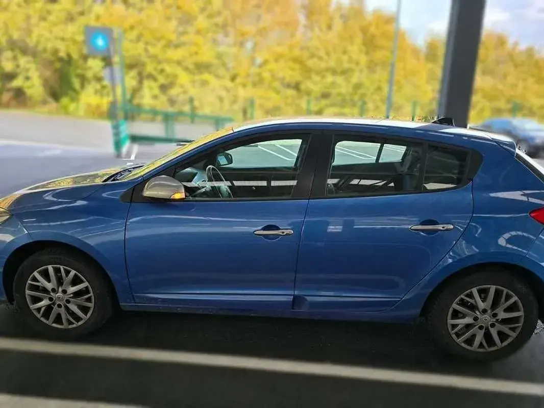 Usado Renault Mégane GT GT 110 CV (80 kW) 2014 Azul Coupe
