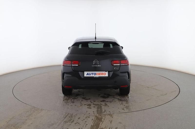 Usado Citroën C4 PureTech 110 HP (80 kW) 2020 Preto SUV