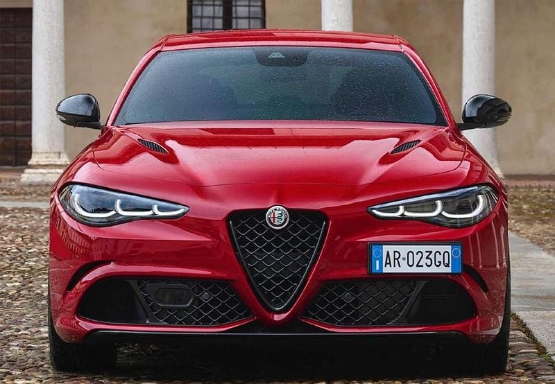 Usado Alfa Romeo Giulia Super 179 CV (131 kW) 2017 Rojo Berlina