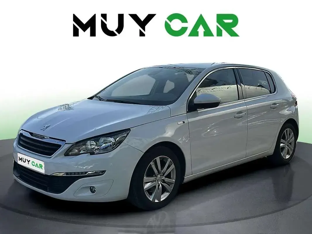 Usado Peugeot 308 Style 131 CV (96 kW) 2015 Blanco Utilitario