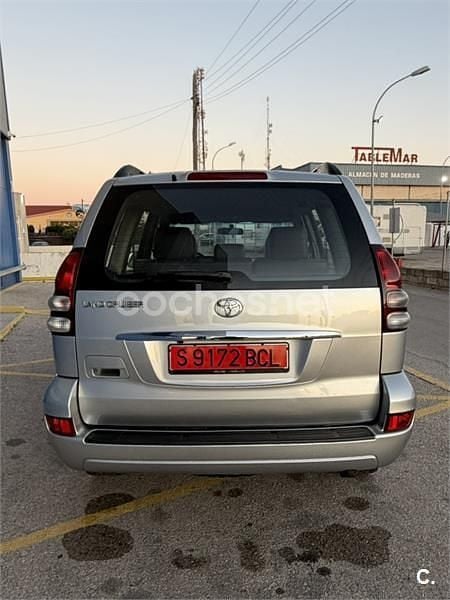 Usado Toyota Land Cruiser 166 CV (122 kW) 2007 Gris / plata SUV