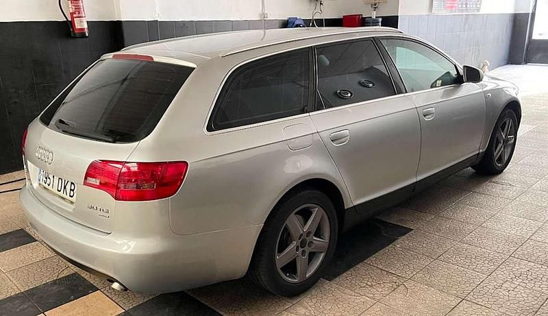 Usado Audi A6 224 CV (164 kW) 2005 Gris Familiar