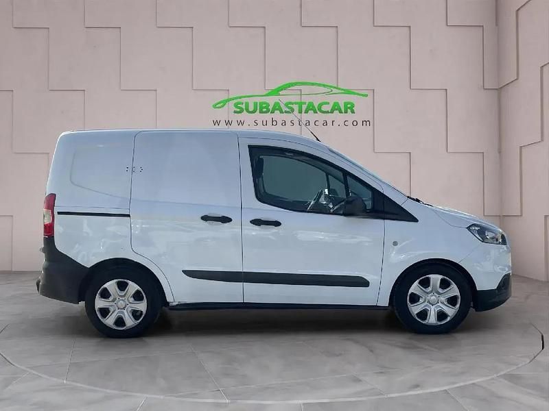 Usado Ford Transit Trend 76 HP (55 kW) 2022 Branco Van