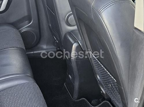 Usado Chevrolet Captiva LS 127 CV (93 kW) 2011 Negro SUV