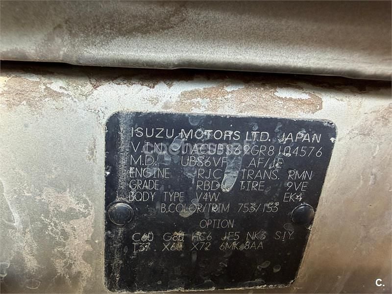 Usado Opel Monterey 114 CV (83 kW) 1998 Verde SUV