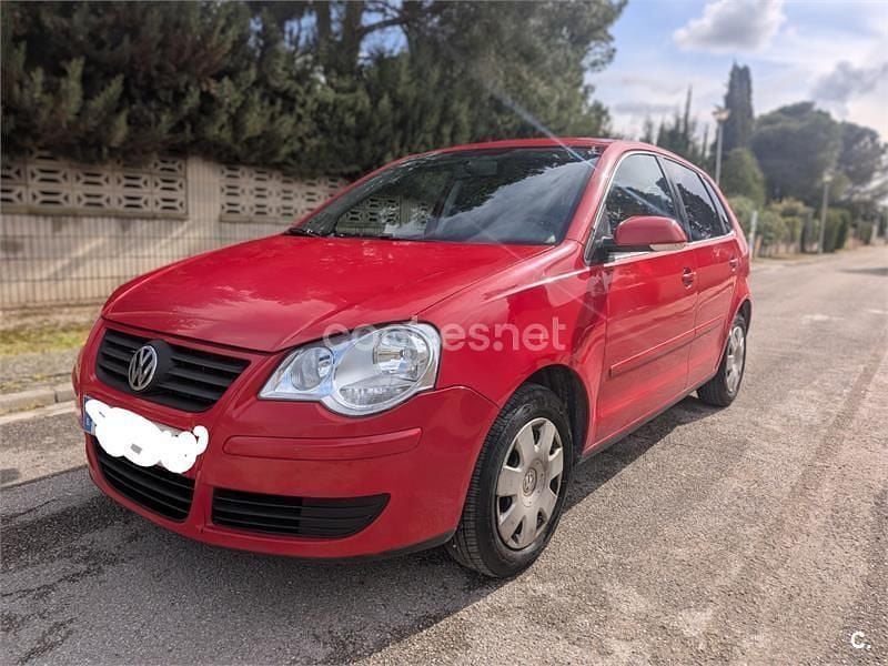 Usado VW Polo Advance 80 CV (58 kW) 2008 Rojo Utilitario