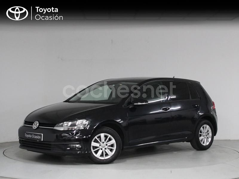 Negro Usado 2019 VW Golf Business Berlina | 15.690 € (Buen precio) - Imagen 1/4