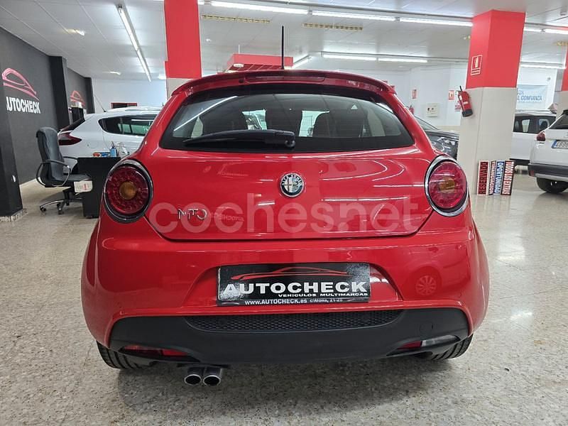 Usado Alfa Romeo MiTo Distinctive 155 CV (114 kW) 2009 Rojo Utilitario
