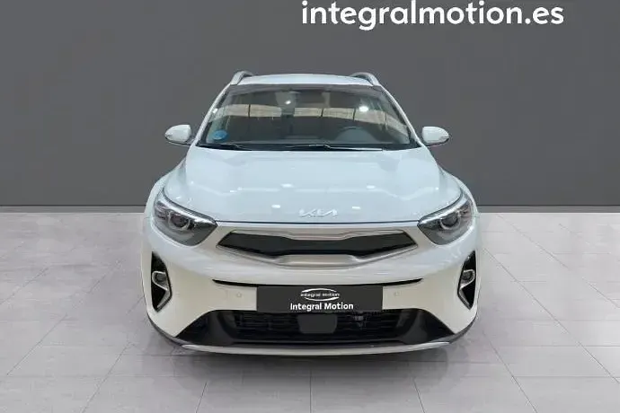 Usado Kia Stonic 100 CV (73 kW) 2022 SUV