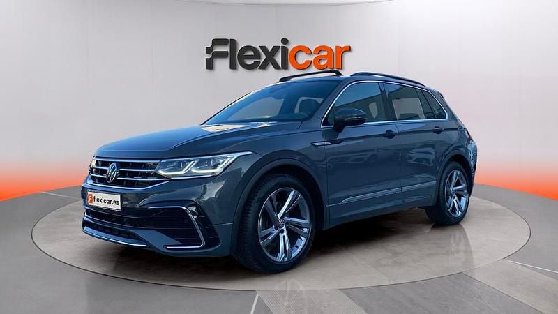 Usado VW Tiguan Life 150 CV (110 kW) 2021 Gris SUV