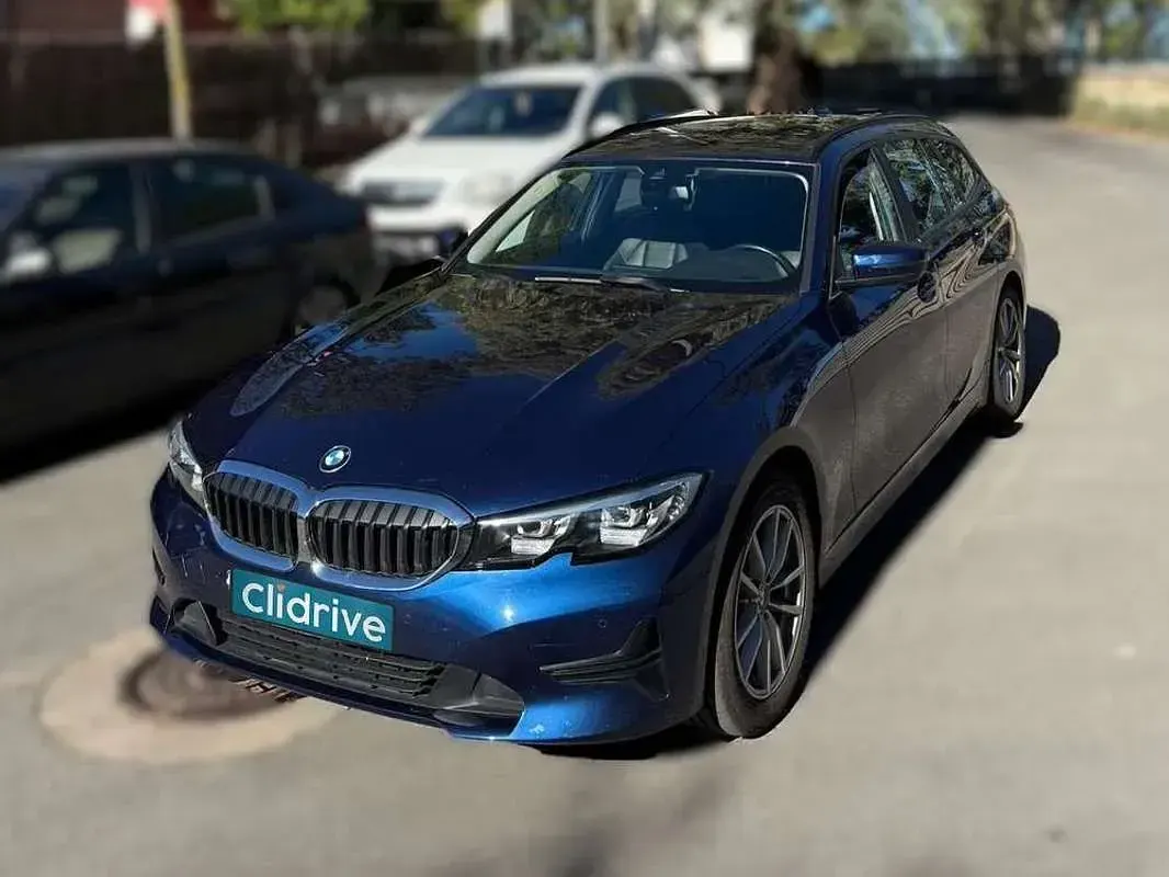 Usado BMW 320 190 CV (139 kW) 2020 Azul Familiar