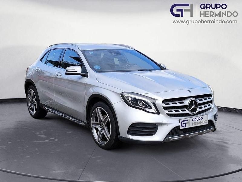 Gris Usado 2020 Mercedes GLA200 Advantage SUV | 27.965 € (Super precio) - Imagen 1/4