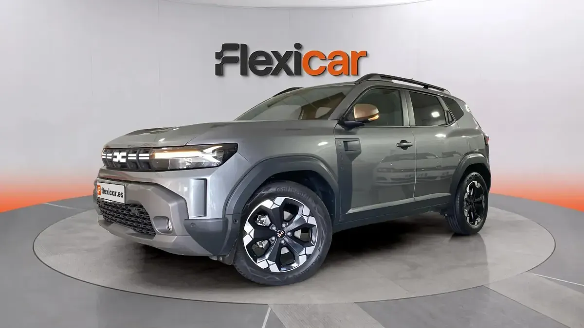 Usado Dacia Duster Expression 143 CV (105 kW) 2025 Gris SUV