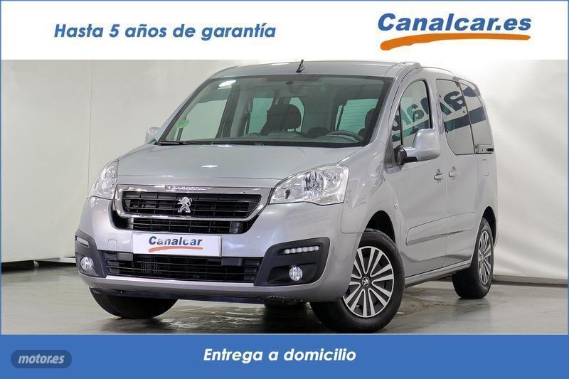 Usado Peugeot Partner Tepee Active 100 CV (73 kW) 2018 Gris Monovolumen