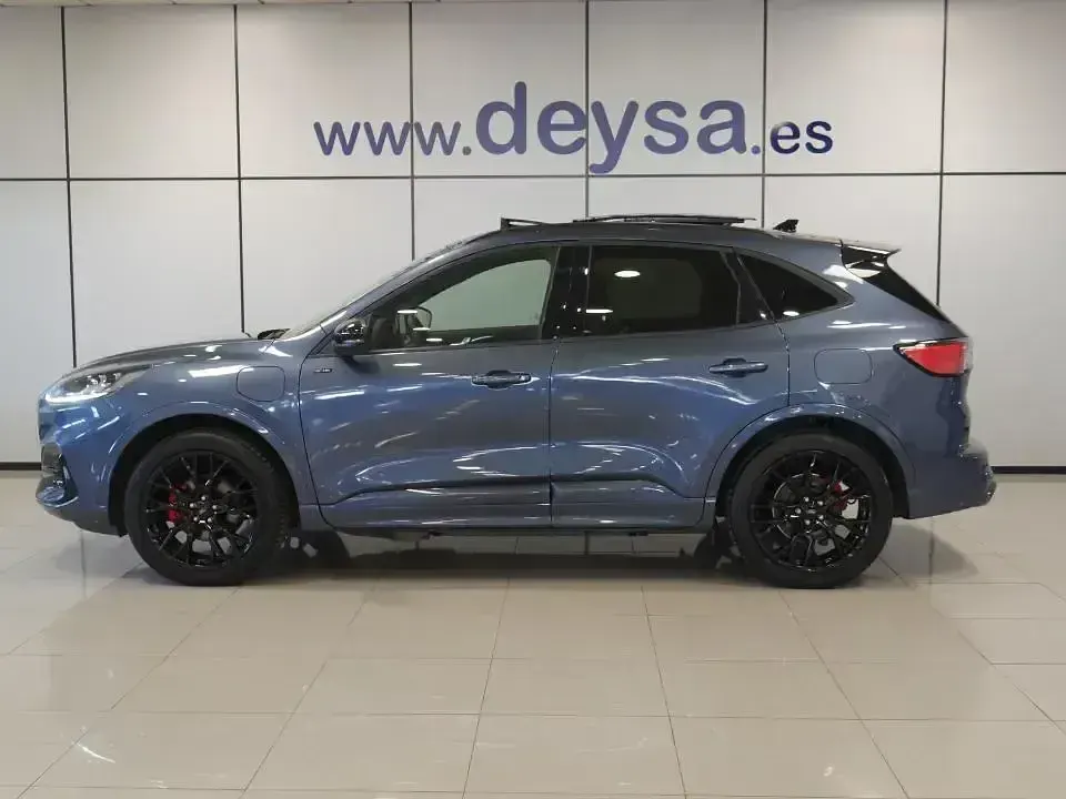 Usado Ford Kuga ST-Line X 225 CV (165 kW) 2023 Azul SUV