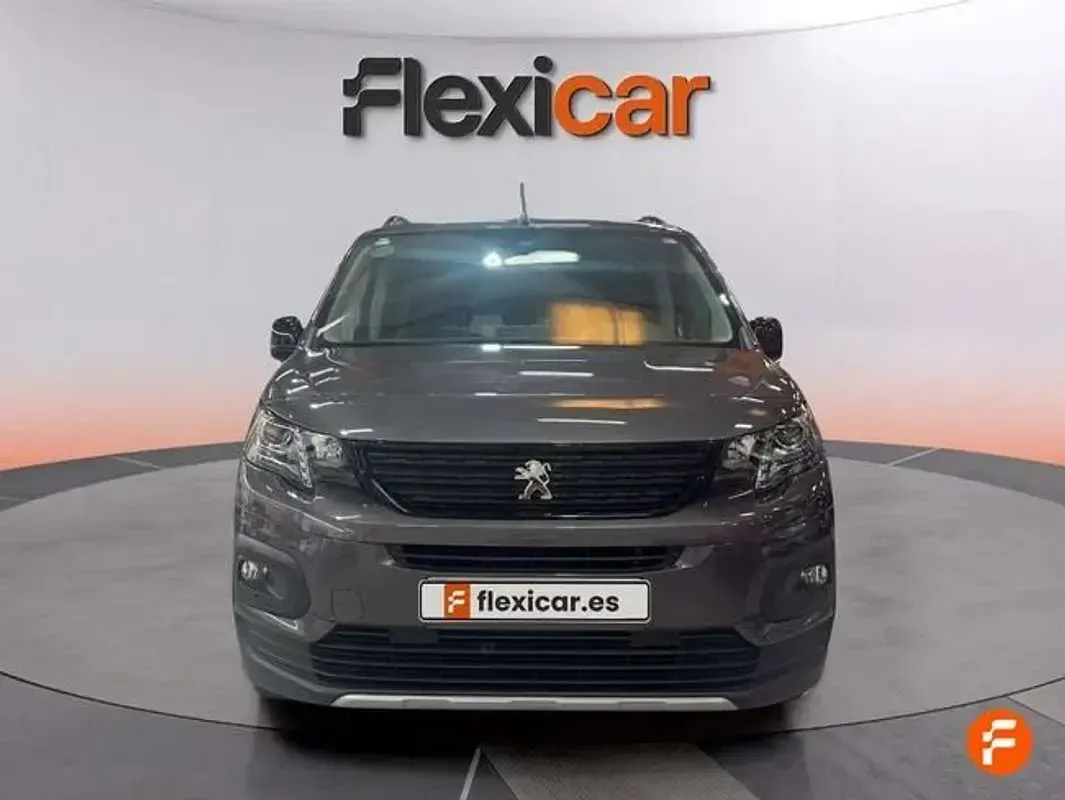 Usado Peugeot Rifter GT-line 110 CV (80 kW) 2019 Gris Monovolumen