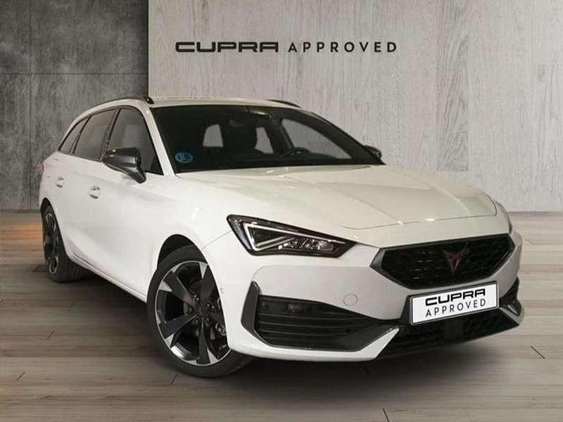 Usado Cupra Leon 150 CV (110 kW) 2023 Blanco Familiar