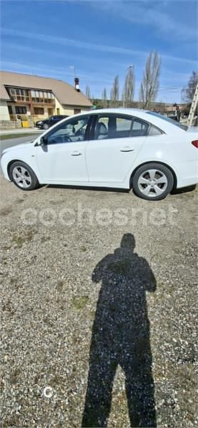 Usado Chevrolet Cruze LT 150 CV (110 kW) 2010 Blanco Berlina