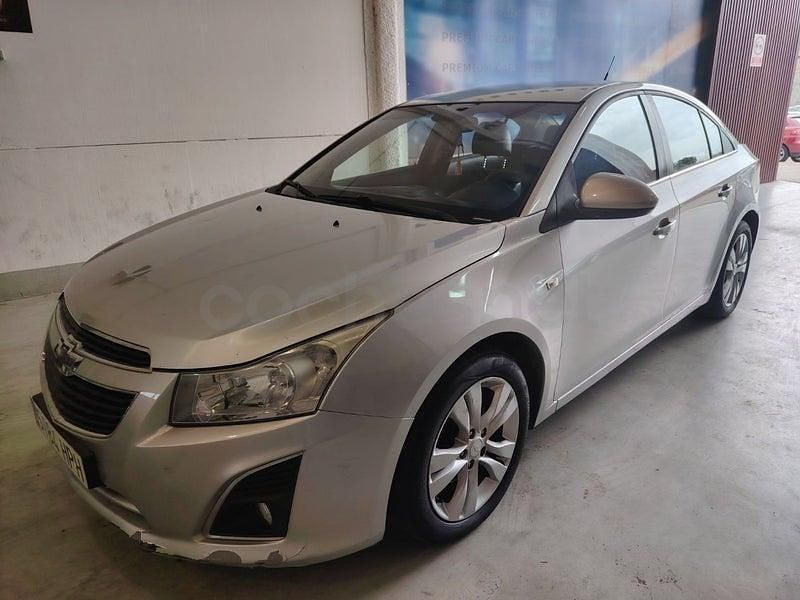 Usado Chevrolet Cruze LTZ 163 CV (119 kW) 2013 Gris / plata Berlina
