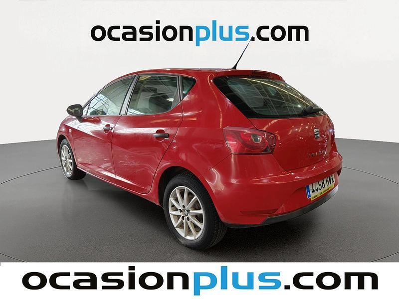 Usado Seat Ibiza Reference 70 CV (51 kW) 2014 Rojo Utilitario