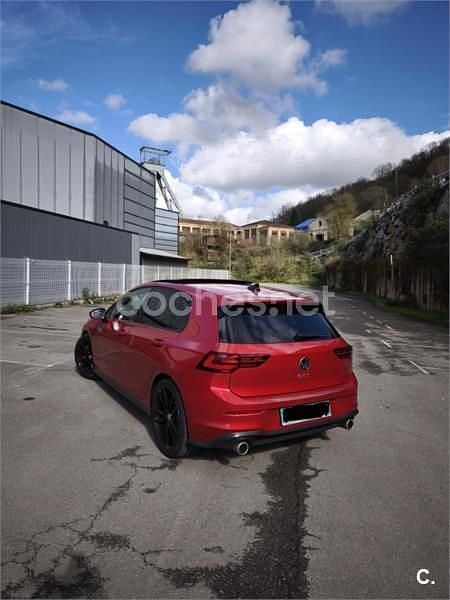 Usado VW Golf VIII GTI 245 CV (180 kW) 2021 Rojo Berlina