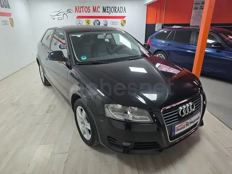 Usado Audi A3 Ambiente 102 CV (75 kW) 2008 Gris / plata Utilitario