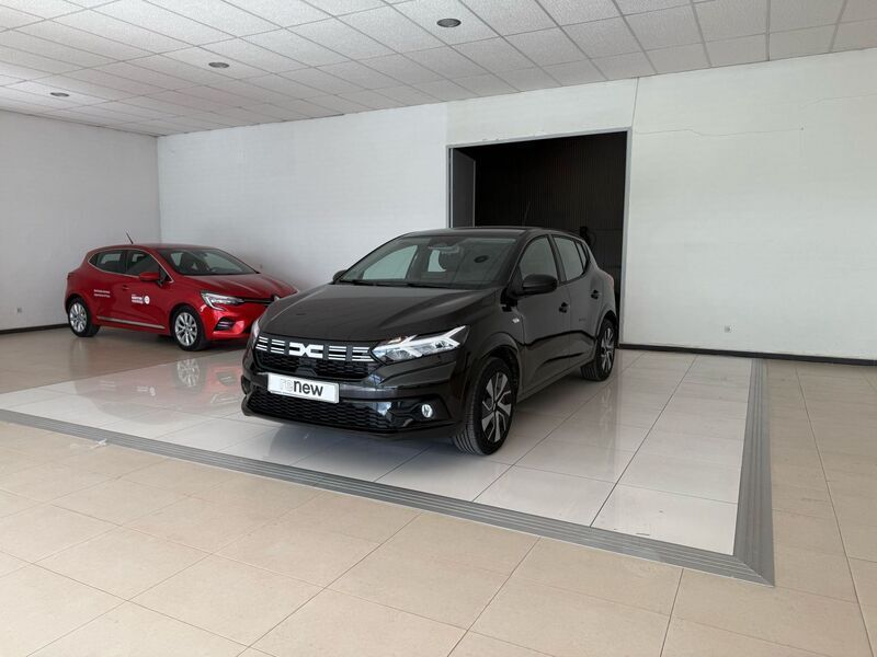 Nuevo Dacia Sandero Expression 101 CV (74 kW) 2025 Negro Utilitario