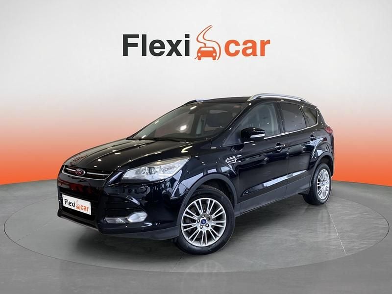 Usado Ford Kuga Titanium 141 CV (103 kW) 2013 Negro SUV