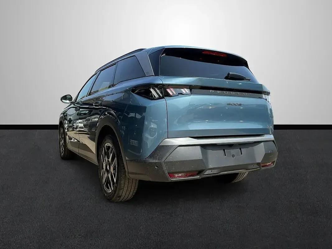 Nuevo Peugeot 5008 Allure 145 CV (106 kW) 2025 Azul claro Monovolumen