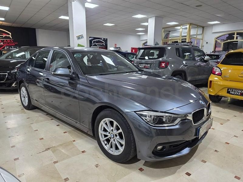 Usado BMW 318 Advantage 136 CV (100 kW) 2017 Gris / plata Berlina