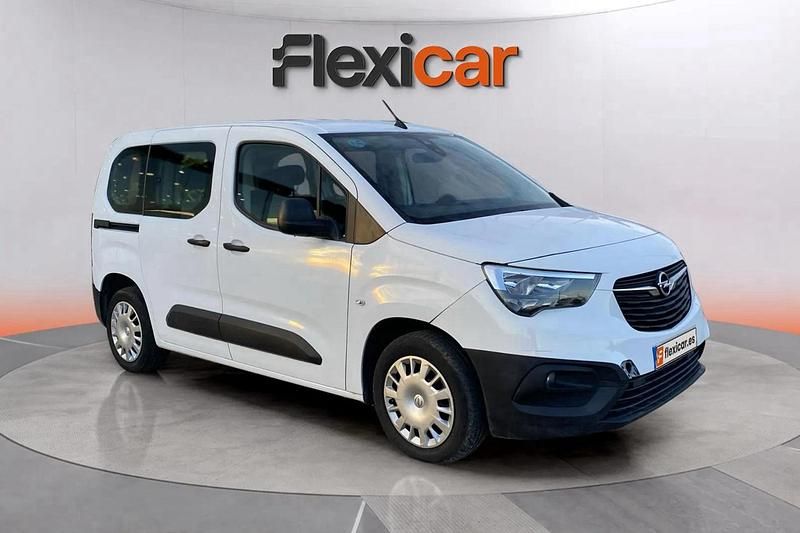 Usado Opel Combo Edition+ 102 CV (75 kW) 2021 Blanco Monovolumen