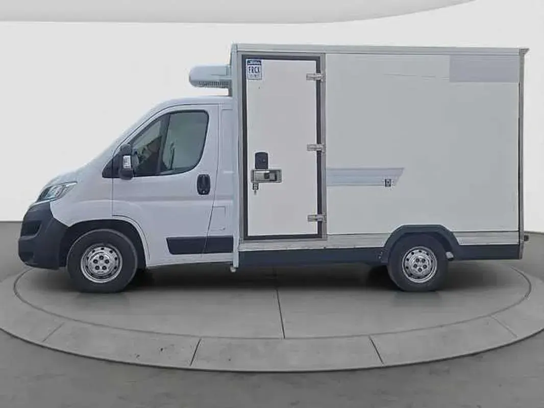Usado Fiat Ducato 130 CV (95 kW) 2018 Blanco Van
