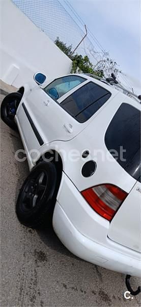 Usado Mercedes ML430 272 CV (200 kW) 2001 Blanco SUV