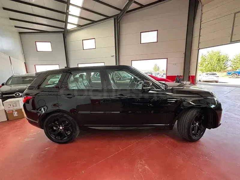 Usado Land Rover Range Rover Sport HSE Dynamic 249 CV (183 kW) 2020 Negro SUV