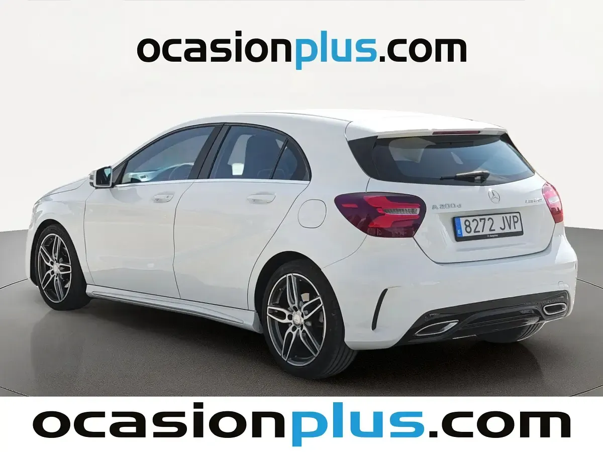Usado Mercedes A200 AMG line 136 CV (100 kW) 2016 Blanco Utilitario